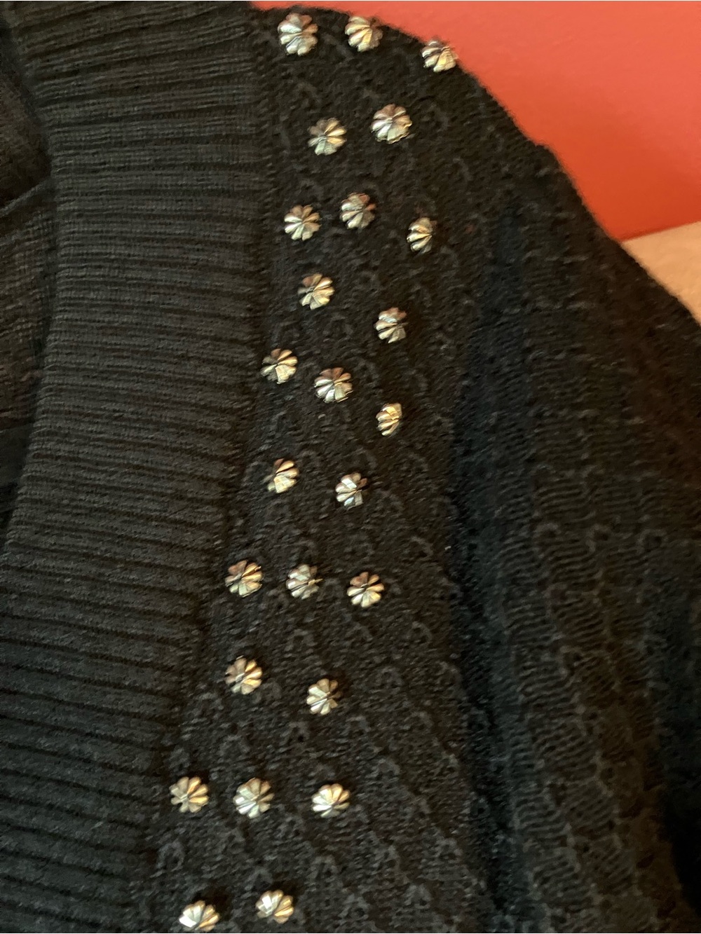 St. John Couture Cashmere Embellished V-Neck Cardigan - Picture 4 of 7